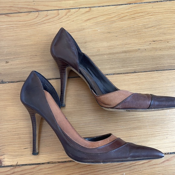 Stiletto, pointed-toe heels - Picture 2 of 4